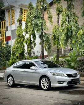 Honda Accord 2013 Bensin