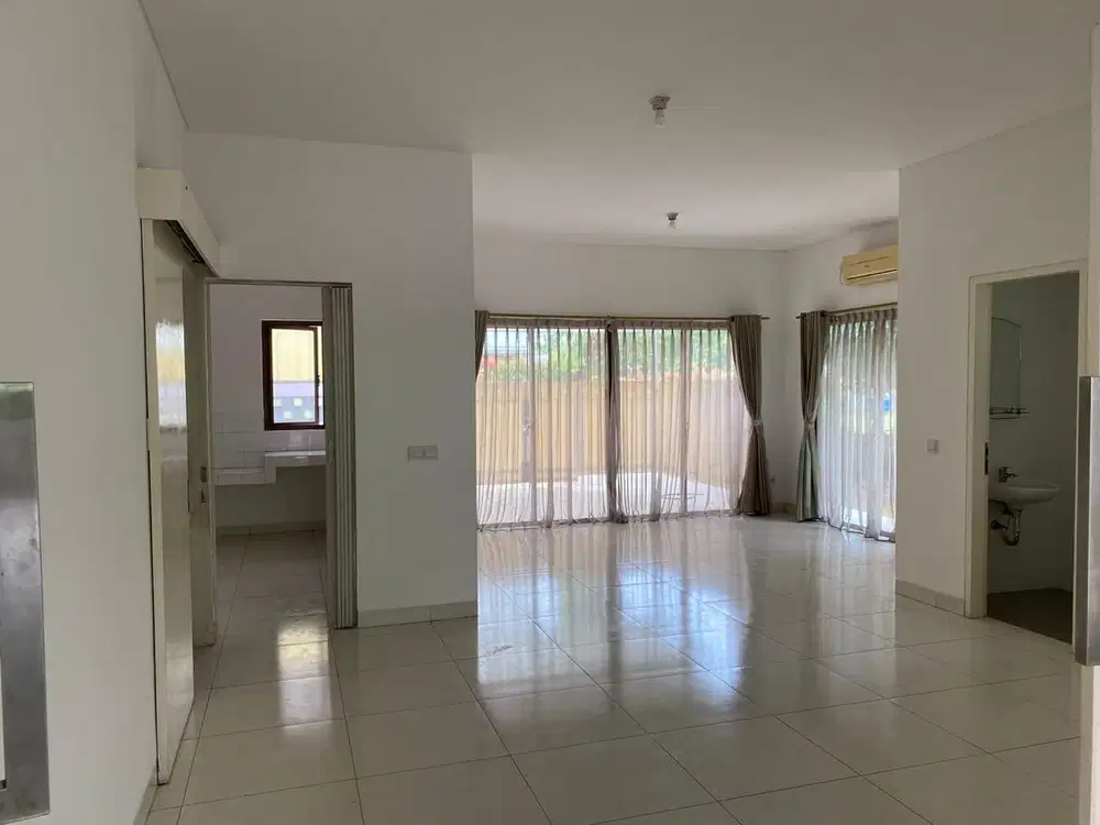 Disewakan Rumah Siap Huni Dalam Cluster JGC Cakung Jakarta Timur