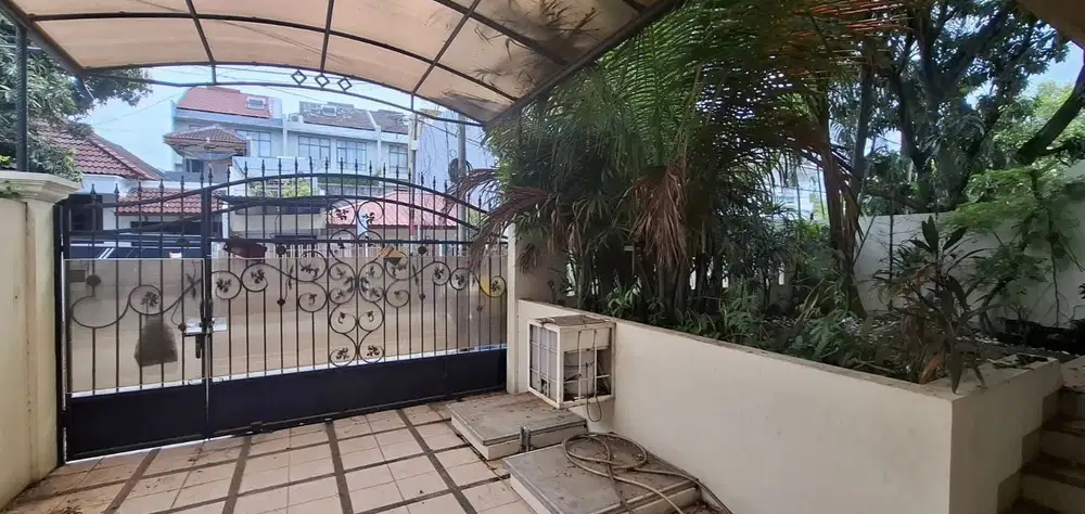 Rumah Pluit Lokasi Bagus Harga Bagus Nego