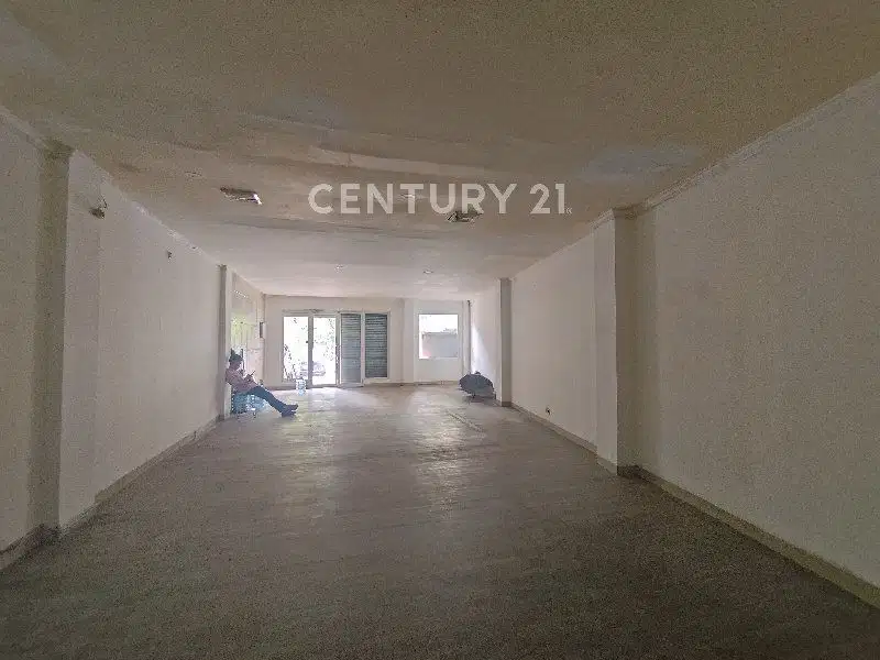 Sewa Lantai 1, Ruko Rich Palace, Jarang Ada!!