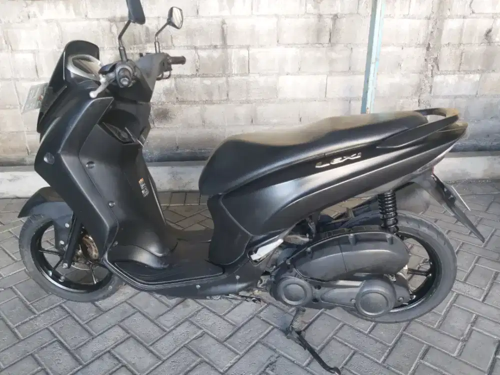 DIJUAL YAMAHA LEXI 2019