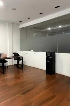 Disewakan Cocok Untuk Kantor Unit Ruko Gandeng di Kelapa Gading