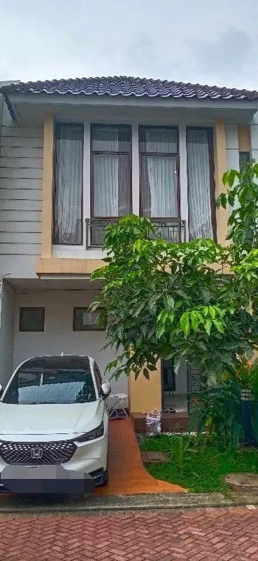 Dijual Cepat Rumah Malibu Village, Semi furnished Gading Serpong