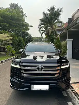 Toyota Land Cruiser 2023 Diesel