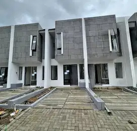 Rumah Siap Huni Di Kawasan Tallasa City Cluster Utopia