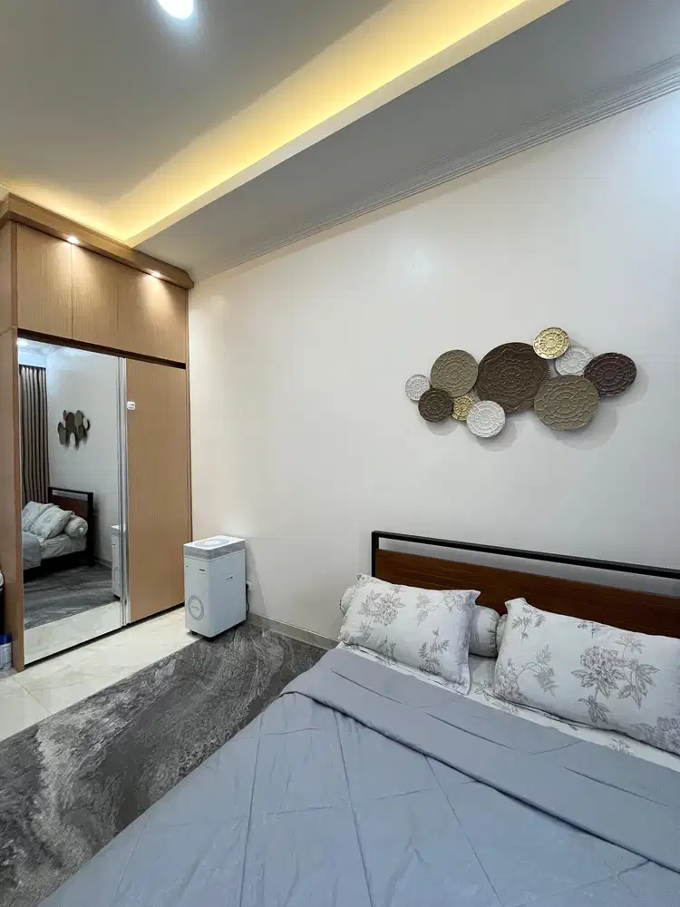 Di jual Rumah 2 lantai di Taman Pulo Indah, Penggilingan, jakarta