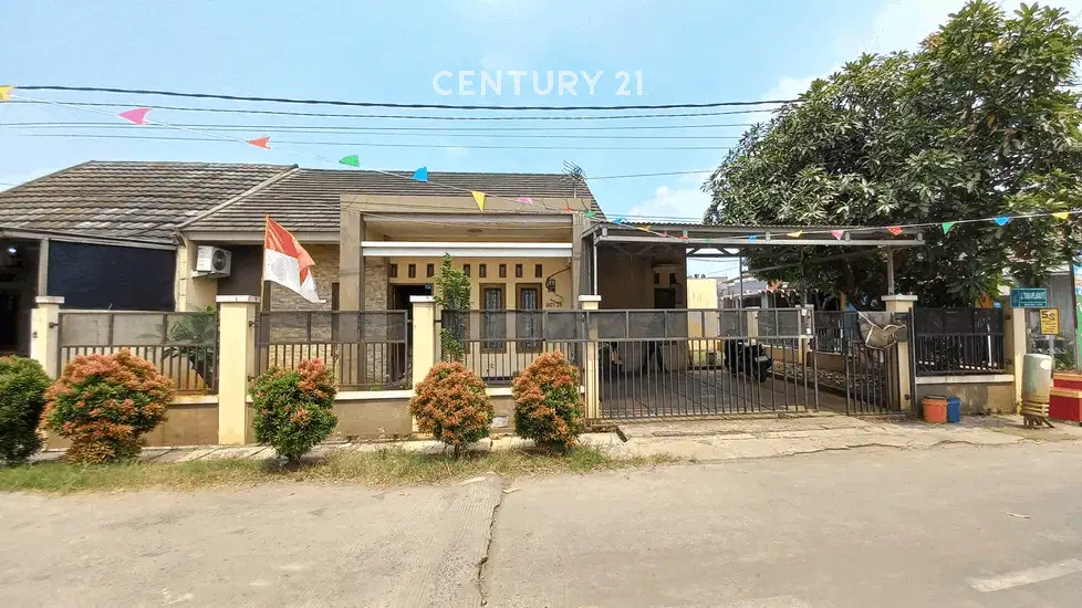 Rumah Hoek 1 Lt Jalan 2 Row Mobil Di Vida Bumipala Bekasi S8955