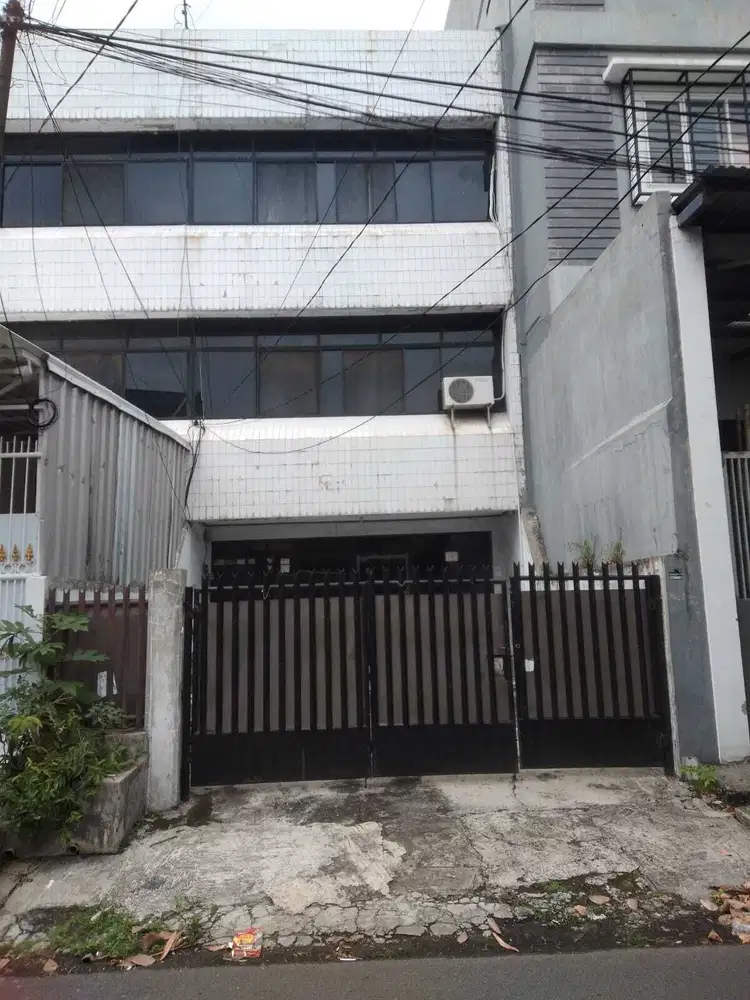 Ruko Murah 3Lt Bawah NJOP Jl. Tidore Cideng Jakpus
