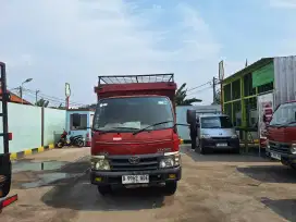 jual truck toyota dyna