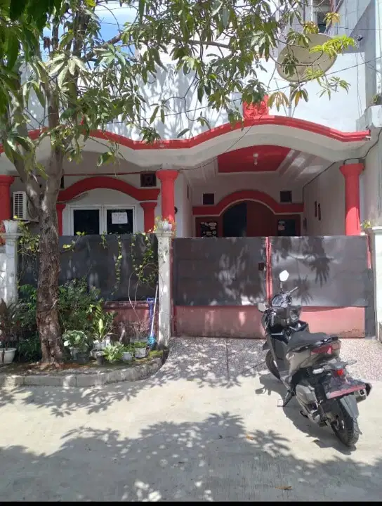 Rumah Siap Huni di Komplek Duta Bumi - Kota Harapan Indah, Bekasi