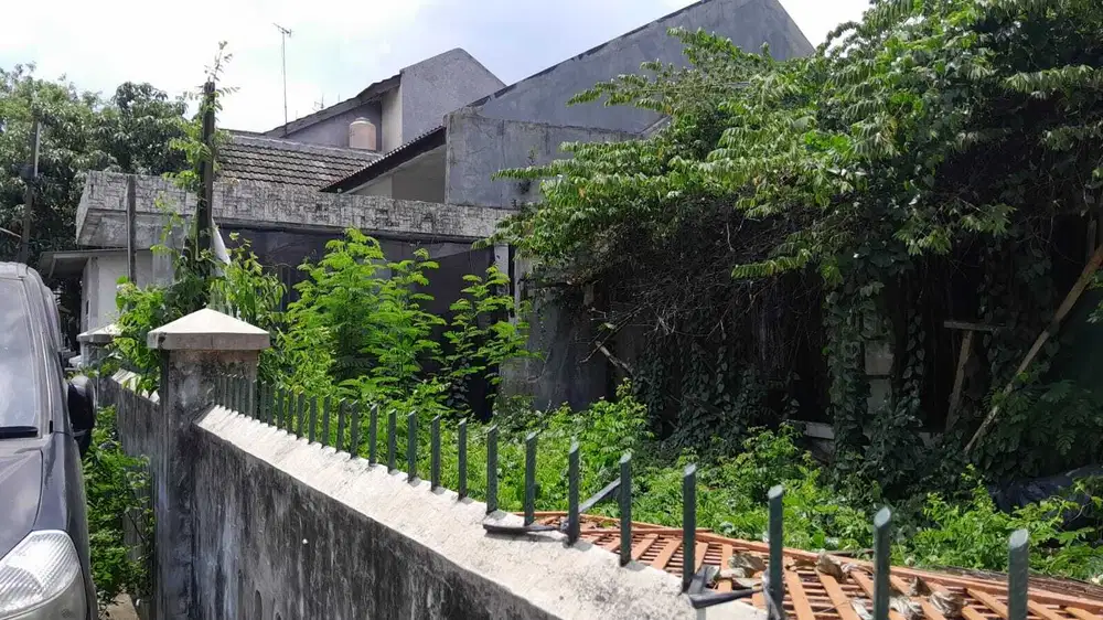 DIJUAL TANAH/KAVLING/BANGUNAN LAMA MURAH STRATEGIS