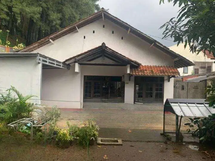 TURUN HARGA  rumah tua sempur kaler kota bogor dkt istana kepresidenan