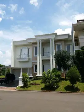 Turun Harga Rumah Mewah Kawasan Prestigious The Crown Gading Serpong