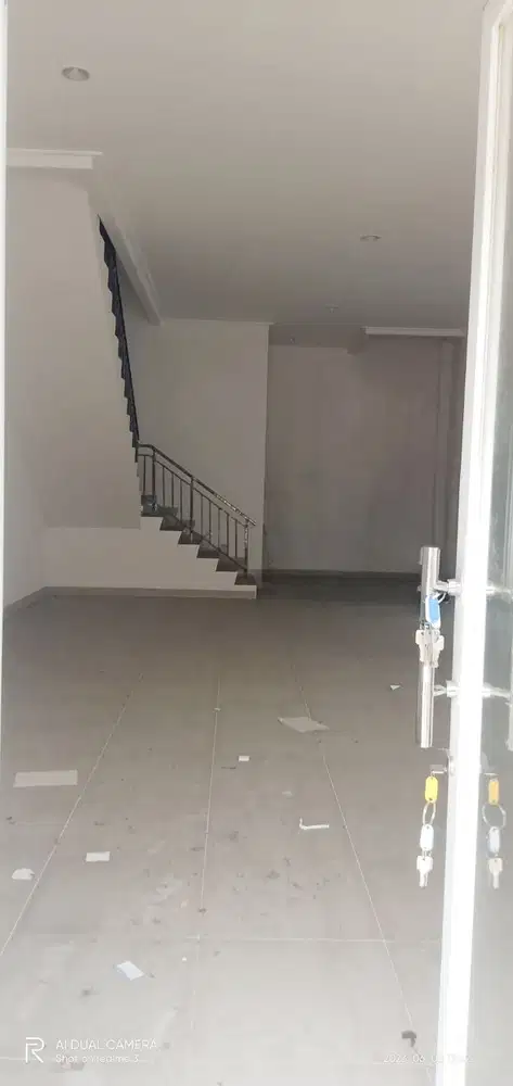 Ruko Golf Island Gandeng Hoek Dan Badan. Unit Masih Baru.