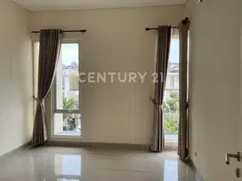 Disewakan Rumah Bagus Siap Huni Di Cluster Adara Harapan Indah