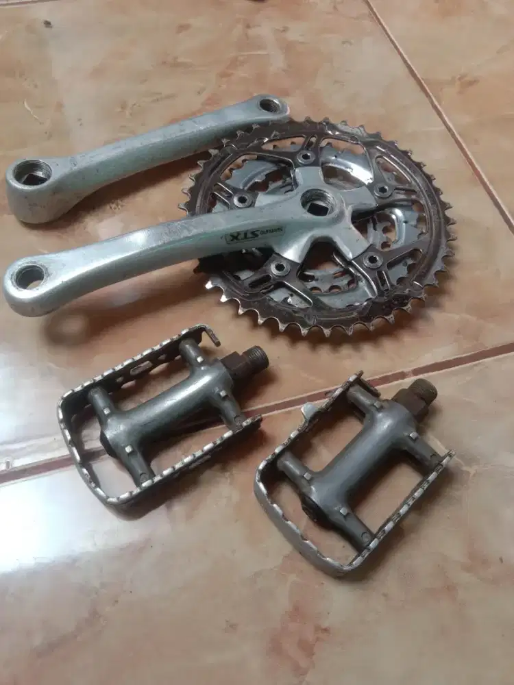 Crank Shimano STX japan