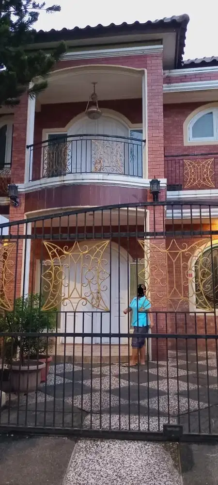 Dijual Rumah Dengan Semi Furnished di Kelapa Gading Jakarta Utara