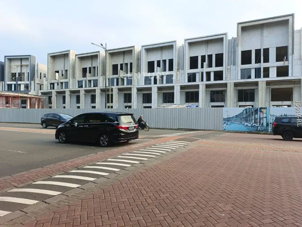 Disewakan Ruko Hook BrandNew Lokasi Premium Di Gading Serpong