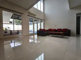 Rumah Furnished WIth Pool Sutera Aruna ,Alam Sutera