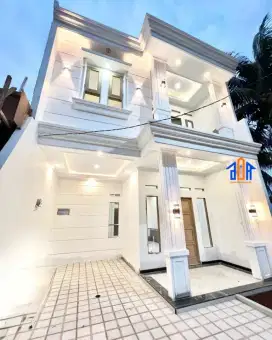 Rumah 2 Lantai Mewah Di Dalam Komplek Maharaja Dekat Tol Depok