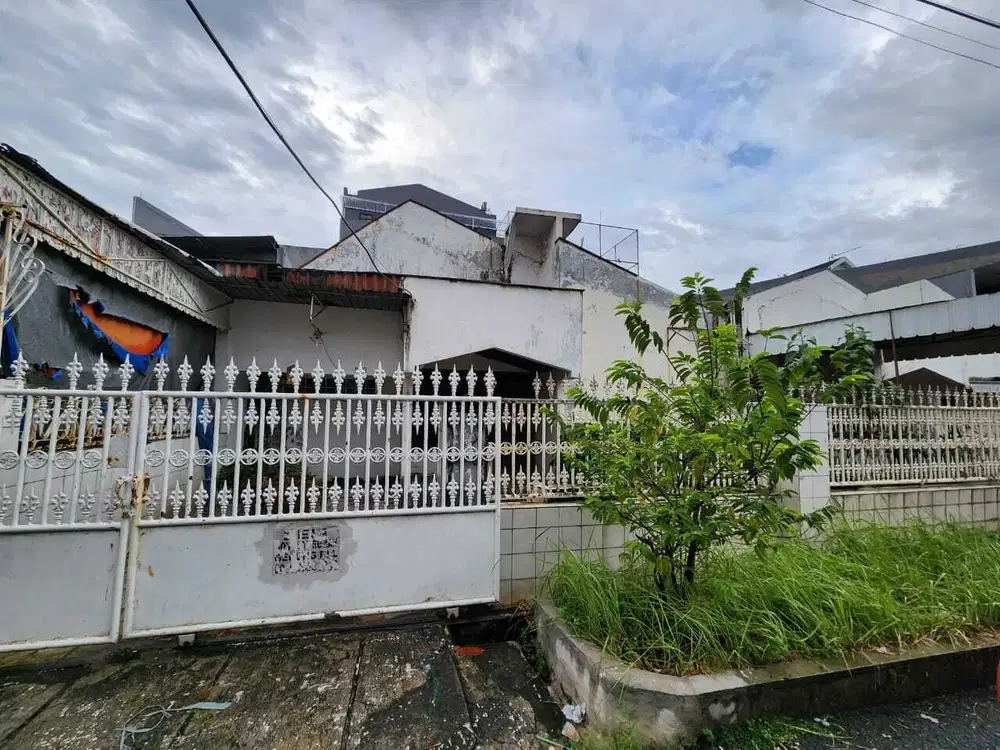 Jual Rumah Kompleks Elit Jelambar One Gate Sistem