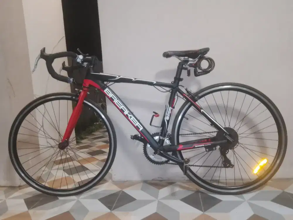 ROAD BIKE GENIO BREAKER