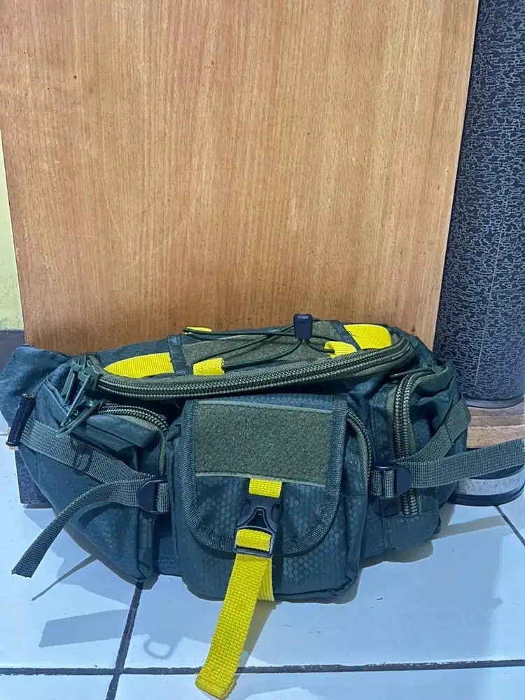 Tas selempang army