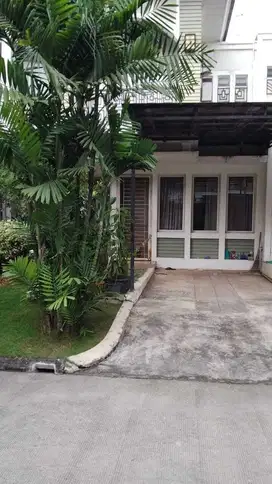 Rumah 2 Lantai Siap Huni Di Cluster Florencia Lippo Cikarang