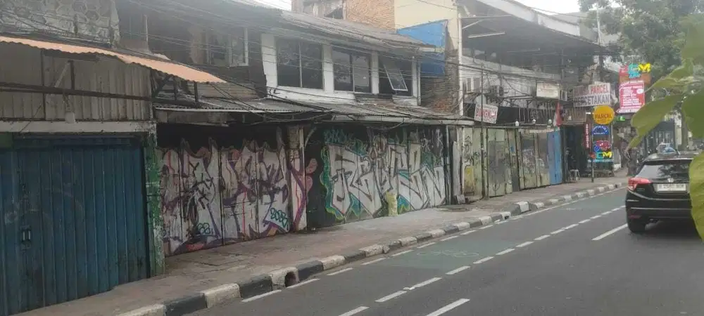 Rumah Bahan zona Komersial Letjen Soeprapto Cempaka Putih Raya