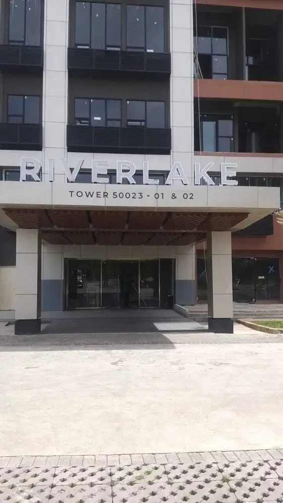 Apartemen 2 BR Lt 27 Riverlake Meikarta Lippo Cikarang Murah
