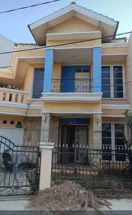 Dijual Cepat Rumah 2 Lantai Siap Pakai di Taman Kencana Jakarta Barat