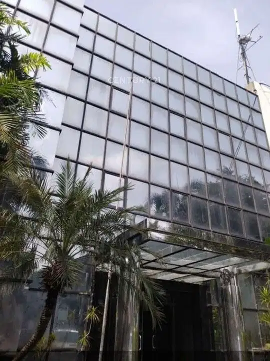 Gedung Strategis 3 Lantai Di Kemayoran Jakpus