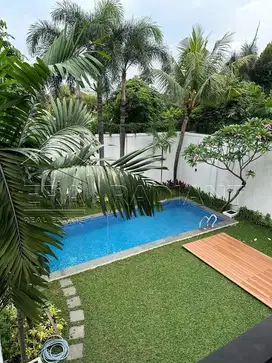Rumah Baru Dijual di Kemang, Jaksel, Siap Huni ada Kolam Renang