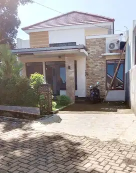 Jual rumah di wonolopo mijen semarang