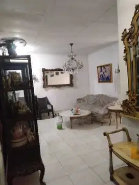 Rumah di Bawah Pasaran di Setneg Jakarta Selatan