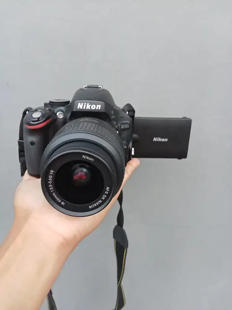 Nikon D5100 fullset no vignet second like new