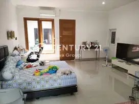 Dijual Rumah 2 Lantai Taman Semanan Indah Kosambi Jakbar Hadap Selatan