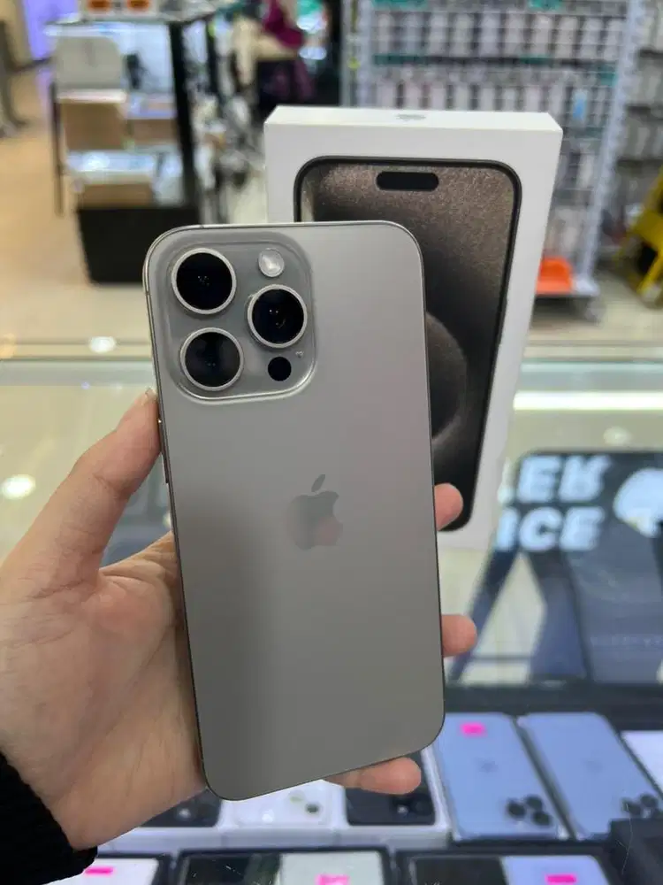 SECOND IPHONE 15 PRO MAX 256GB EX IBOX MULUS FULLSET