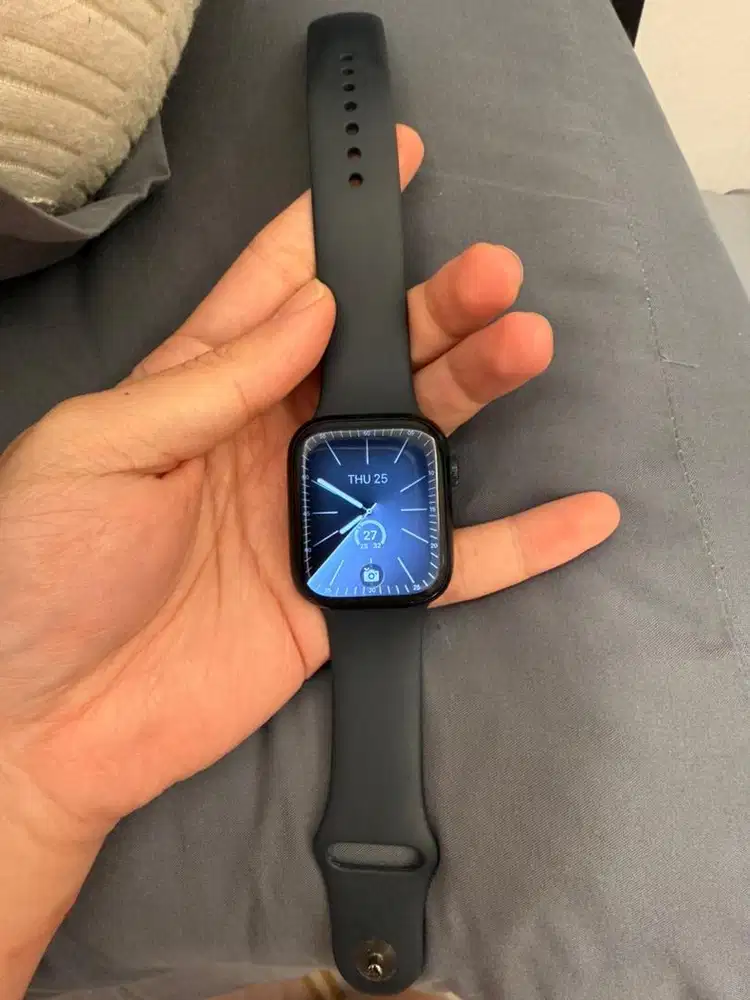 Dijual ( for sale ) iwatch apple watch 9 45MM second ibox  msh garansi
