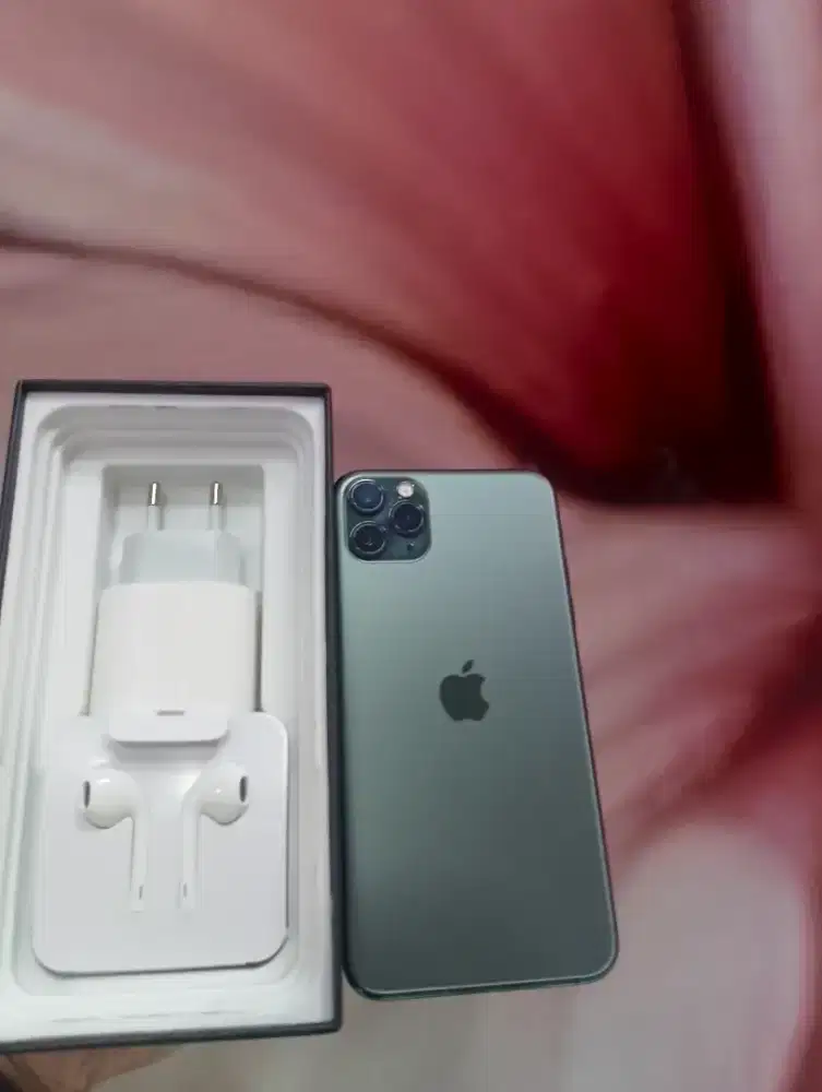 Iphone 11 pro max 256gb cucok meong baru