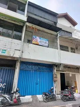 DISEWAKAN RUKO PASAR BESAR WETAN 0 JALAN RAYA SURABAYA RON.A578