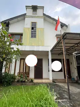 Cari rumah hook di alam sutera flamboyan harga murah