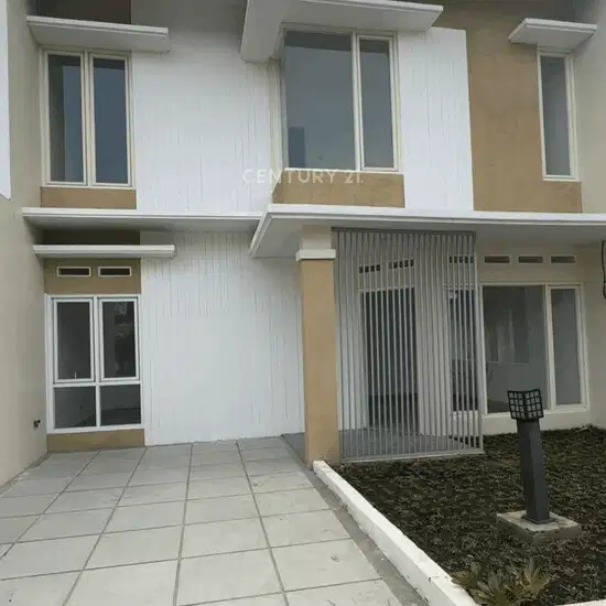 Rumah Baru 2 Lantai Siap Huni Tengah Kota Mainroad Arcamanik