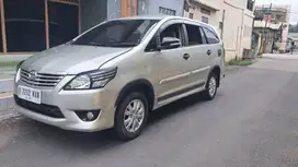 kijang innova g at 2012 milik sendiri