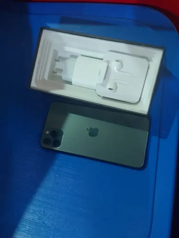 Iphone 11 pro max 256gb elegan sih