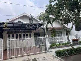 Rumah Bagus Lokasi Di Bintaro Jaya Sektor 2 Dekat Stasiun