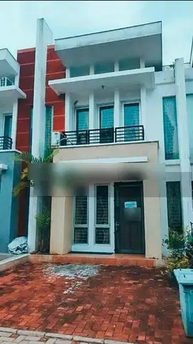 Disewakan Rumah 2 Lt Cluster Opal Gading Serpong