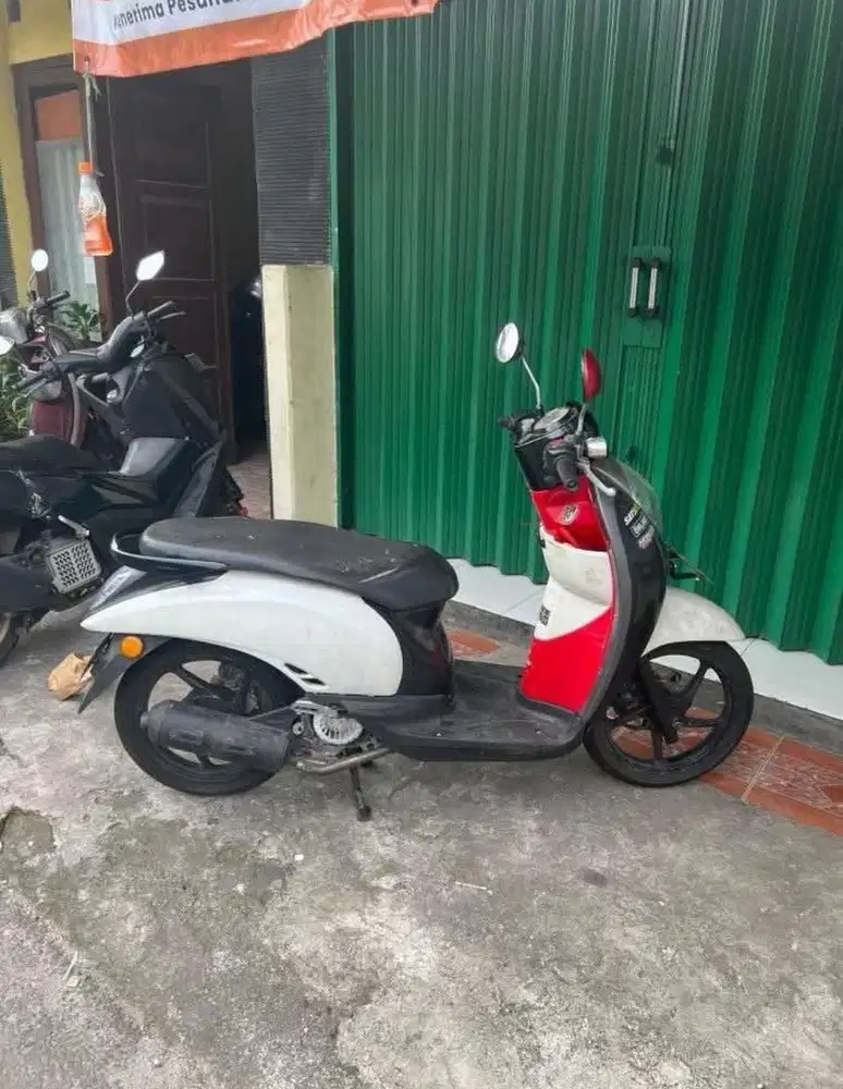 Honda Scoopy Karbu