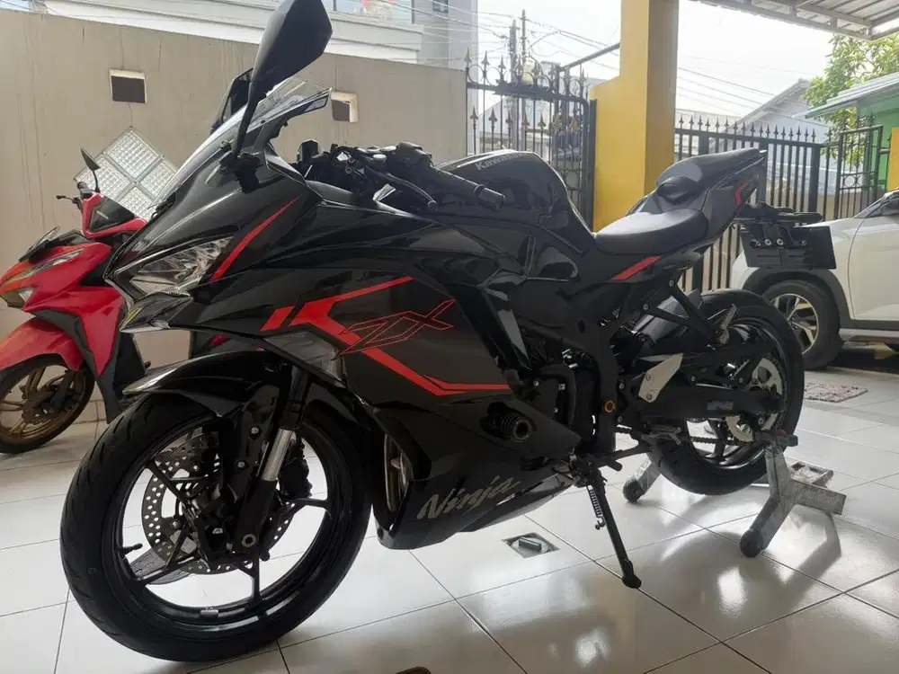 Di Jual ZX 25R 2025