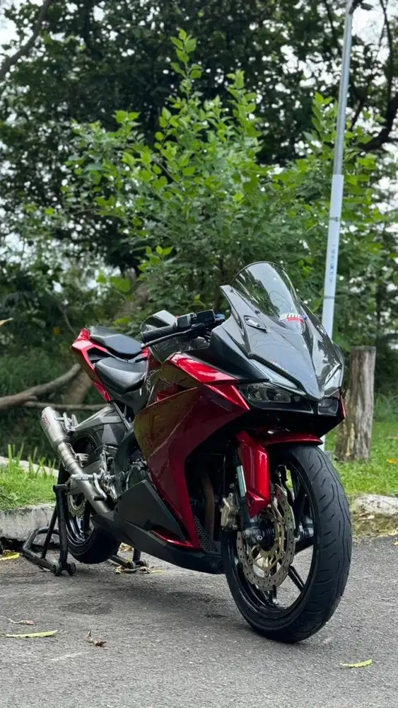 HONDA CBR250RR paket ganteng☎️
